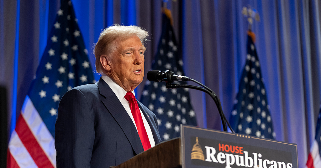 Das FBI untersucht Bombendrohungen gegen Trumps Kandidaten