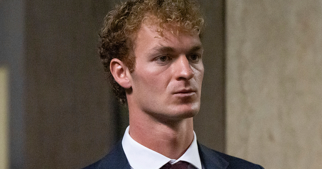 Daniel Penny im Würgegriff-Tod in der U-Bahn freigesprochen