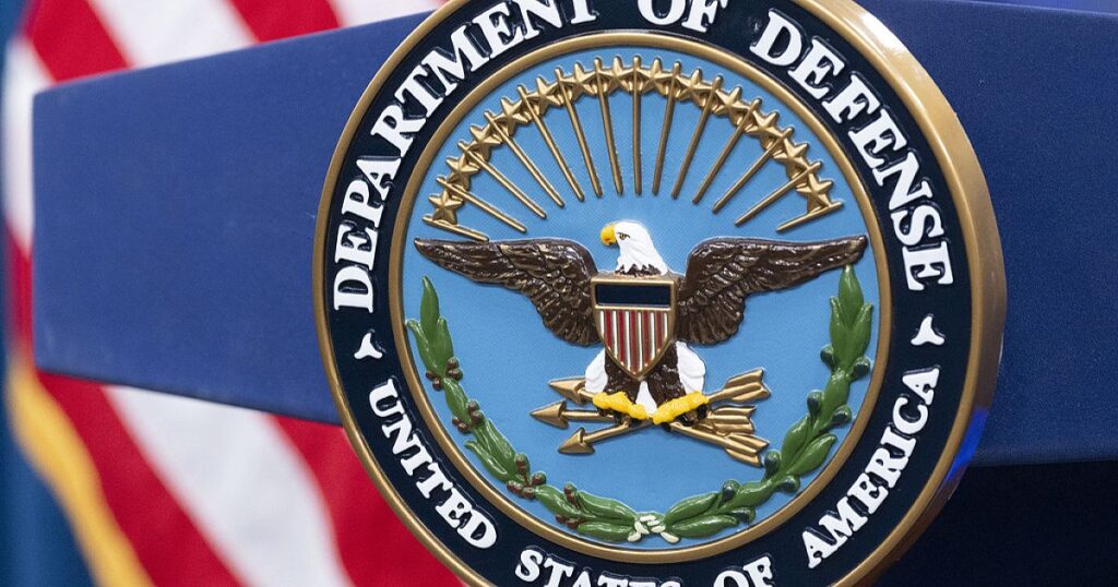 Das Repräsentantenhaus verabschiedet ein Verteidigungsgesetz in Höhe von fast 900 Milliarden US-Dollar