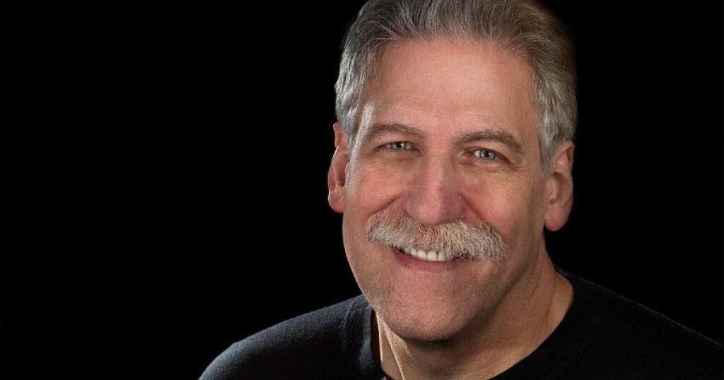 Michael Brown gibt im Rahmen der Ermittlungen Dritter eine emotionale Affäre zu