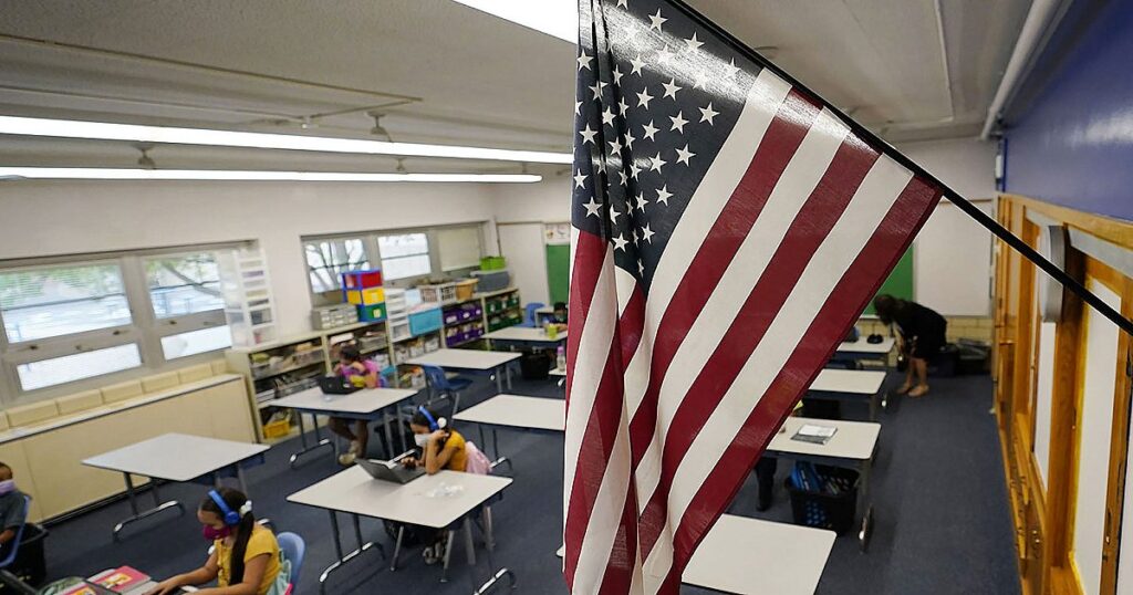 Colorado School District verklagt die Sicherheit der Heimatschutz wegen Eisrichtlinienänderungen