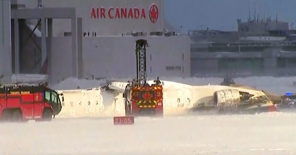 Das Delta -Flugzeug dreht auf kanadischem Asphalt, acht verletzt