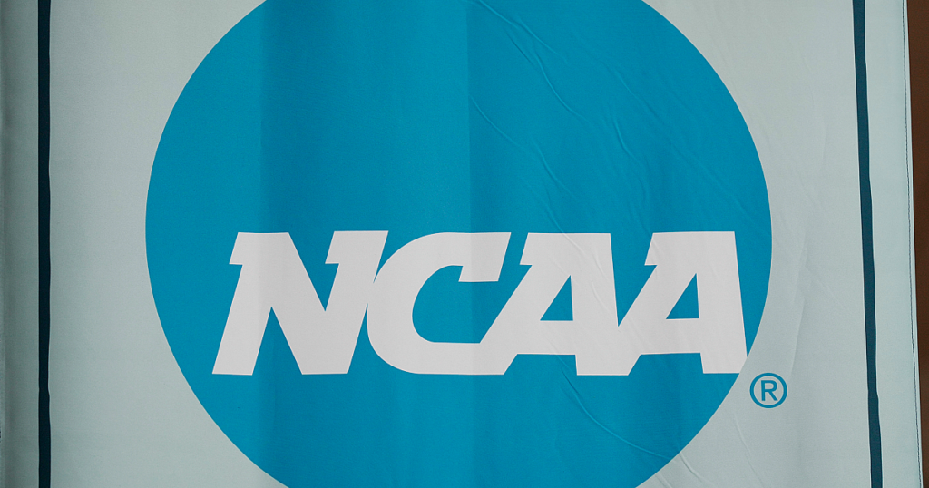 Die NCAA forderte die Wiederherstellung von Frauen -Trophäen für Männer wieder auf