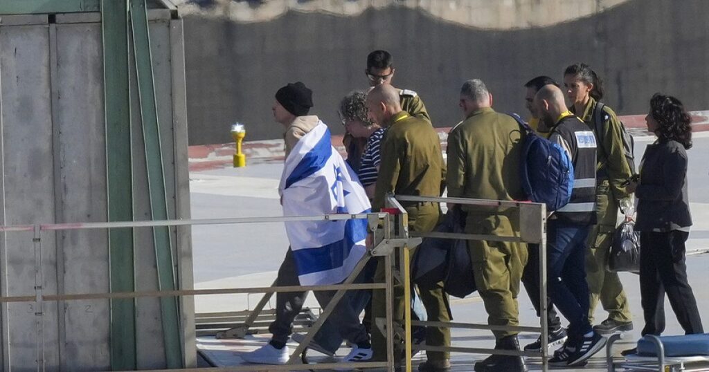 Israeli-amerikanischer Keith Siegel und zwei weitere Geiseln befreit