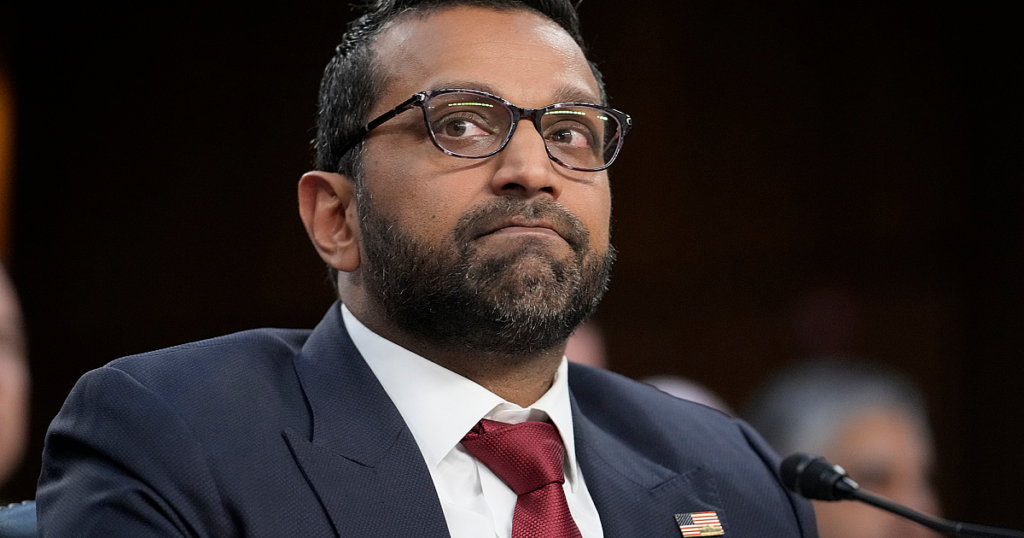 Kandidat für den FBI -Direktor verspricht, das öffentliche Vertrauen wiederherzustellen