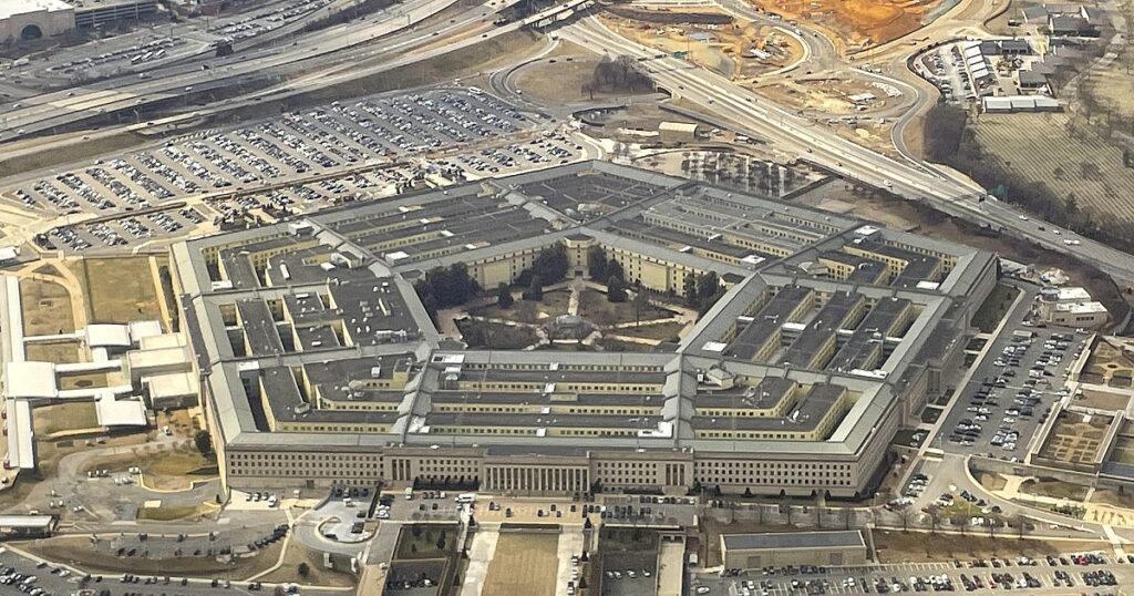 Pentagon -Schüsse machten vorübergehend eine Pause, bis eine größere Überprüfung vorliegt