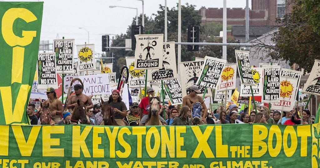 Trump drängt dazu, Keystone XL Pipeline wiederzubeleben