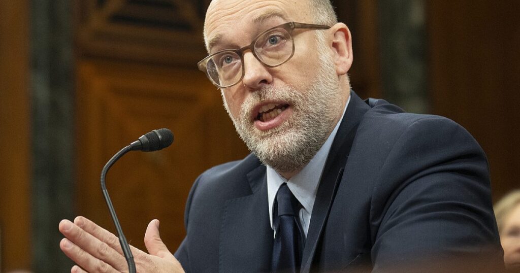 Wheaton Alumni geteilt nach der Russell -Bestätigung