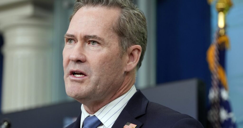 Die US -amerikanischen Geheimdienste teilen sich mit der Ukraine mit