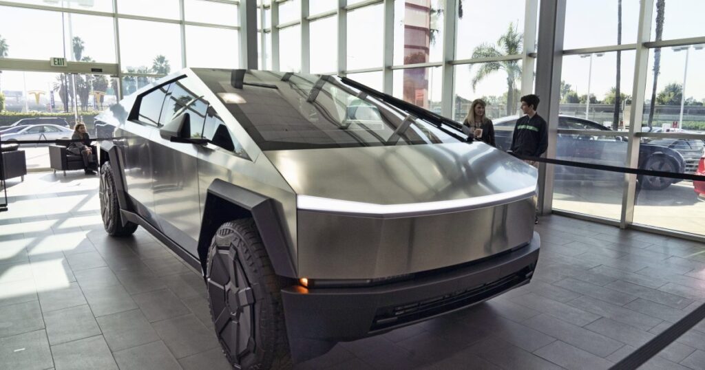 Fast alle CyberTrucks, die vom letzten Tesla -Rückruf betroffen sind