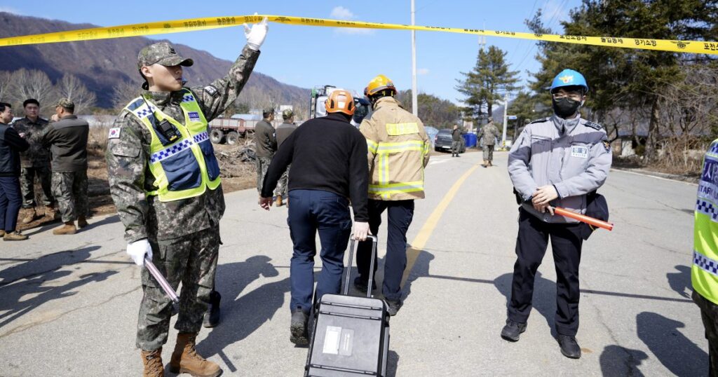 Südkoreanische Kampfflugzeuge bombardieren versehentlich Dorf