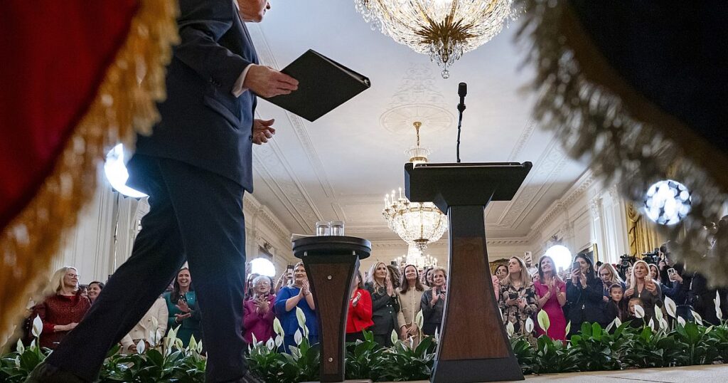 Trump erhebt 25% Tarif für ausländische Autos