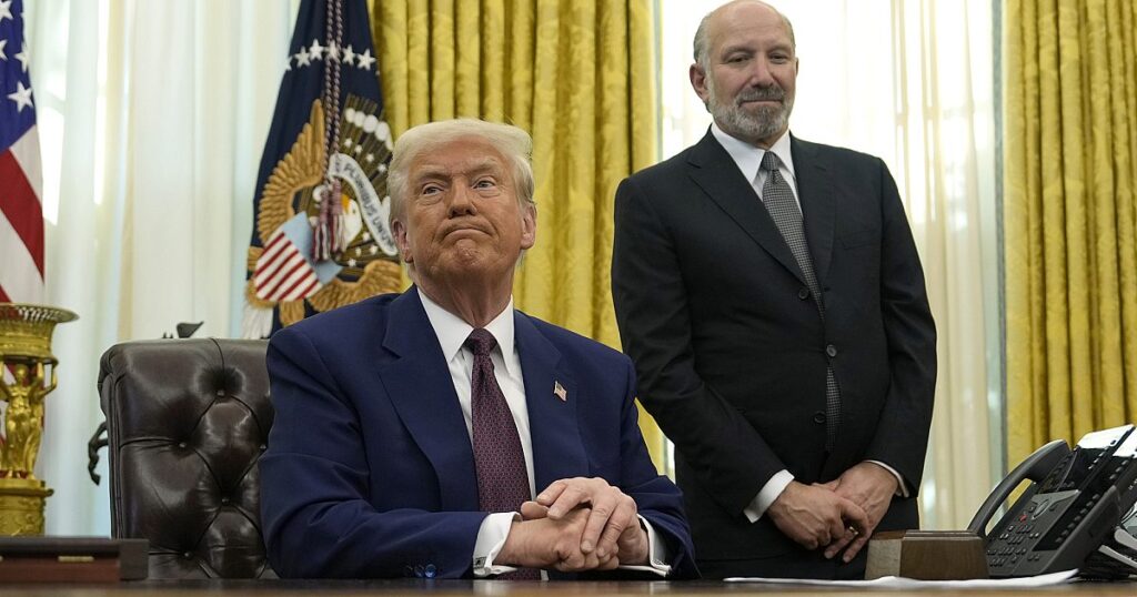 Trump erwartete, Englisch für die US -Landessprache zu erklären