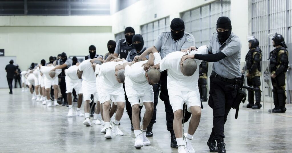 Trump zitiert altes Gesetz, um neue Ziele zu erreichen