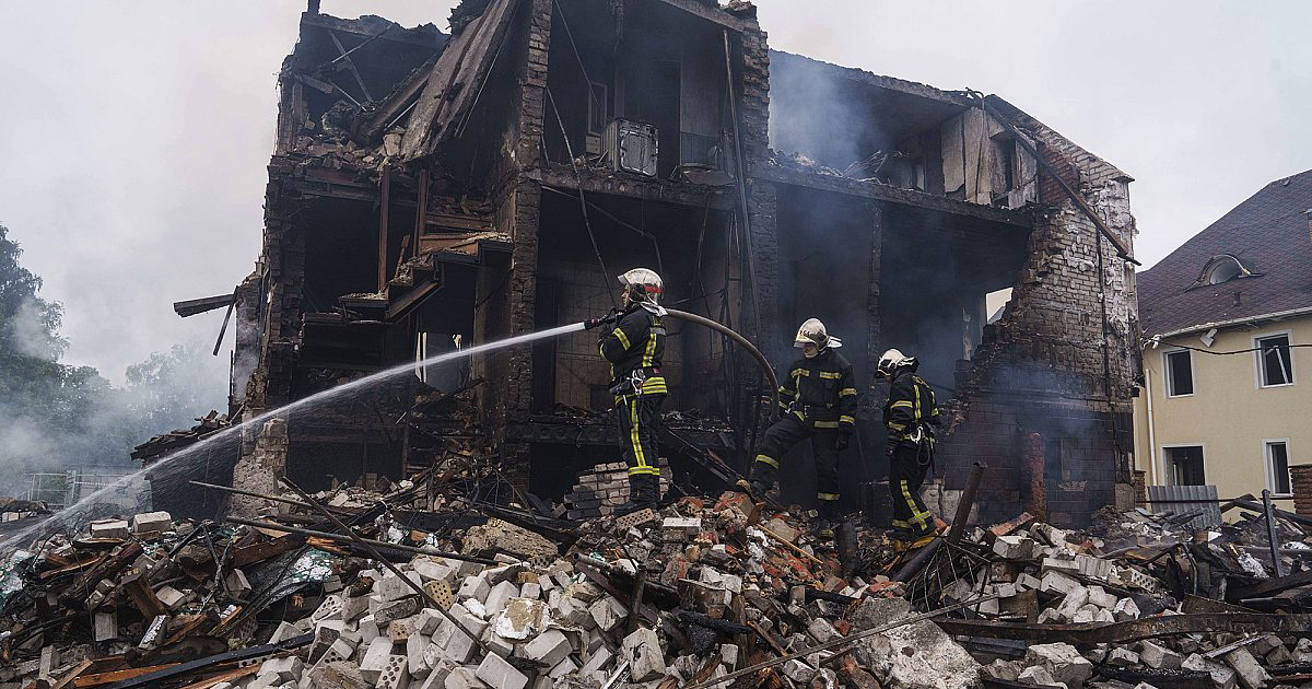 Russland hat über Nacht einen Rekordangriff gestartet, sagt die Ukraine