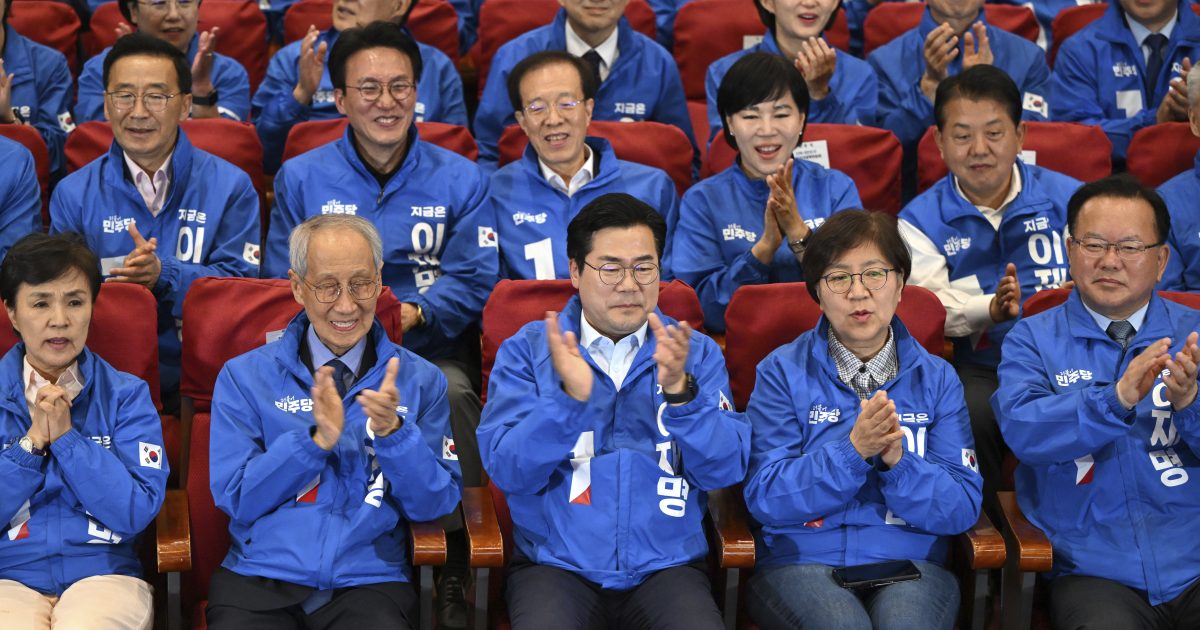 Südkorea Amtsenthebungsführer prognostiziert, um die Präsidentschaft zu gewinnen