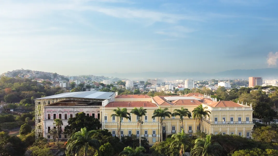 Brasilien verlor in einer Nacht 80 Prozent seiner Nationalmuseumssammlung. So kämpft es um den Wiederaufbau