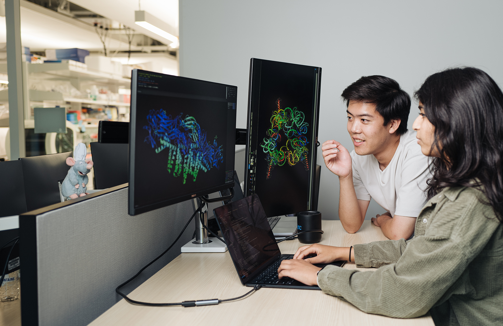 Wissenschaftler nutzten KI, um neue Viren zu entwickeln. Die Technologie könnte ein Segen für die Medizin sein, doch Experten machen sich Sorgen über schädliche Krankheitserreger