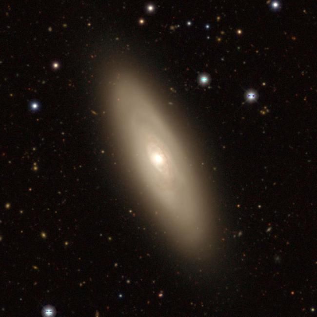 Aktive supermassive Schwarze Löcher könnten Motoren der Sternentstehung und nicht nur der Zerstörung sein, so eine Studie